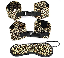 leopard-mask-cuffs-kit