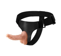 strap-on-dildo-woman-realistic