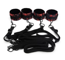 set-rosy-under-the-bed-lace-negru-rosu