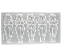 sexy-female-ice-maker