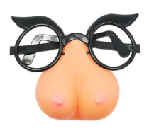 sexy-female-nose-with-eye-glasses